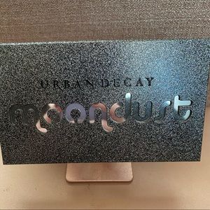 Urban Decay Moondust Pallette